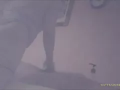 Fue al pornoen español xxx baño y dio positivo.